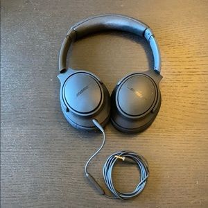 Bose SoundTrue around-ear headphones II